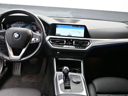 Used 2021 BMW 330i xDrive Sedan w/ Convenience Package image 15