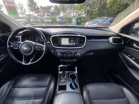 Used 2016 Kia Sorento SX AWD/4WD image 13