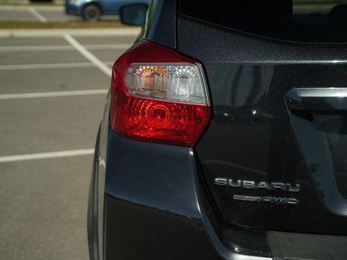 Used 2016 Subaru Crosstrek 2.0i Premium AWD/4WD image 38