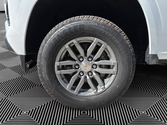 New 2026 Chevrolet Colorado LT AWD/4WD image 9