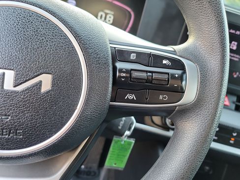 Used 2023 Kia Sportage LX FWD image 27