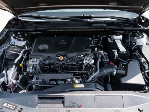 Used 2021 Toyota Camry SE FWD image 37