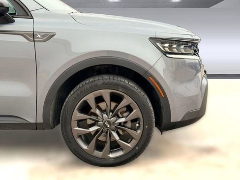 Used 2021 Kia Sorento SX Prestige image 11