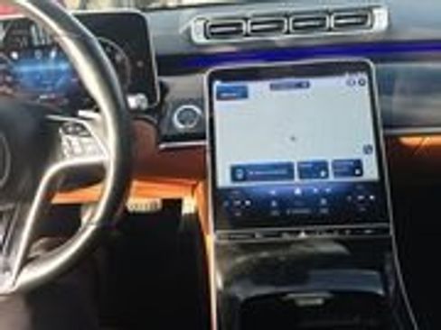 Used 2023 Mercedes-Benz S 580 4MATIC Sedan image 4