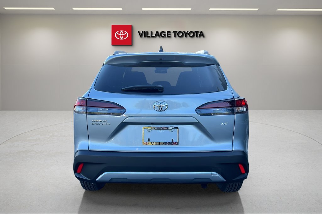 New 2026 Toyota Corolla Cross LE FWD image 4