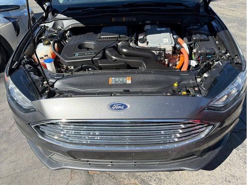 Used 2018 Ford Fusion S FWD image 28