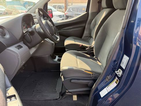 Used 2014 Nissan NV200 S w/ Cruise Control Package FWD image 9