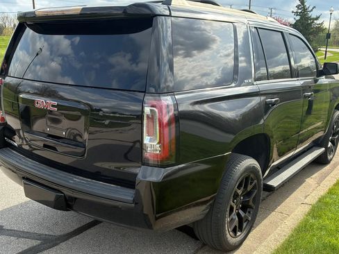 Used 2020 GMC Yukon SLE w/ SLE Value Package image 7