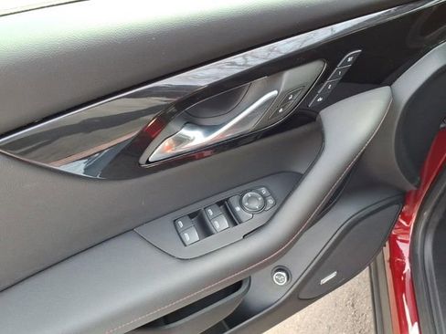 Used 2023 Chevrolet Blazer RS w/ Driver Confidence II Package image 17