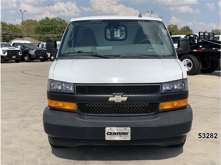 Used 2020 Chevrolet Express 2500 RWD image 14