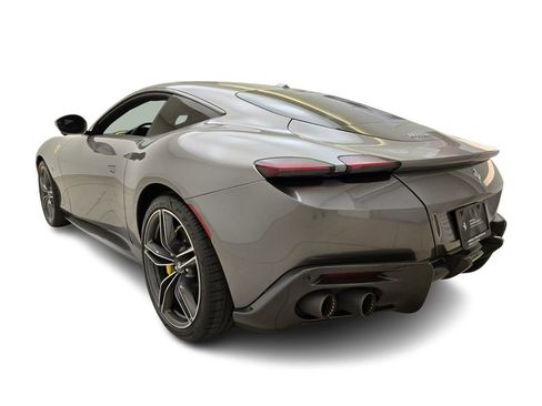 Used 2022 Ferrari Roma image 11