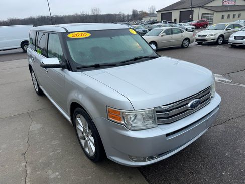 Used 2010 Ford Flex Limited image 3