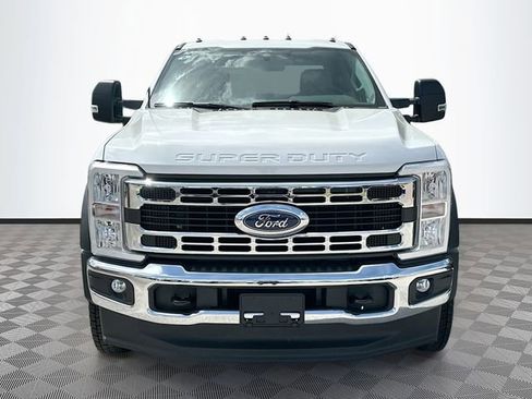 New 2025 Ford F550 4x4 Crew Cab Super Duty w/ XL Chrome Package image 2