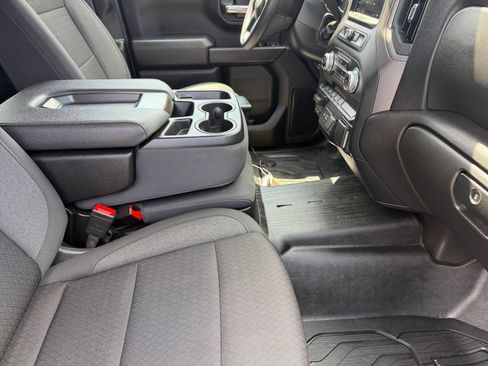 Used 2024 GMC Sierra 1500 Pro w/ Graphite Edition AWD/4WD image 11