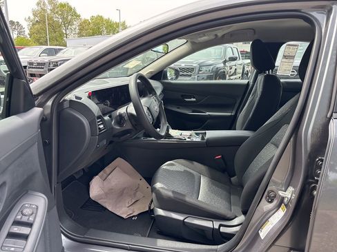 New 2026 Nissan Sentra SV w/ Floor Mat Package image 13