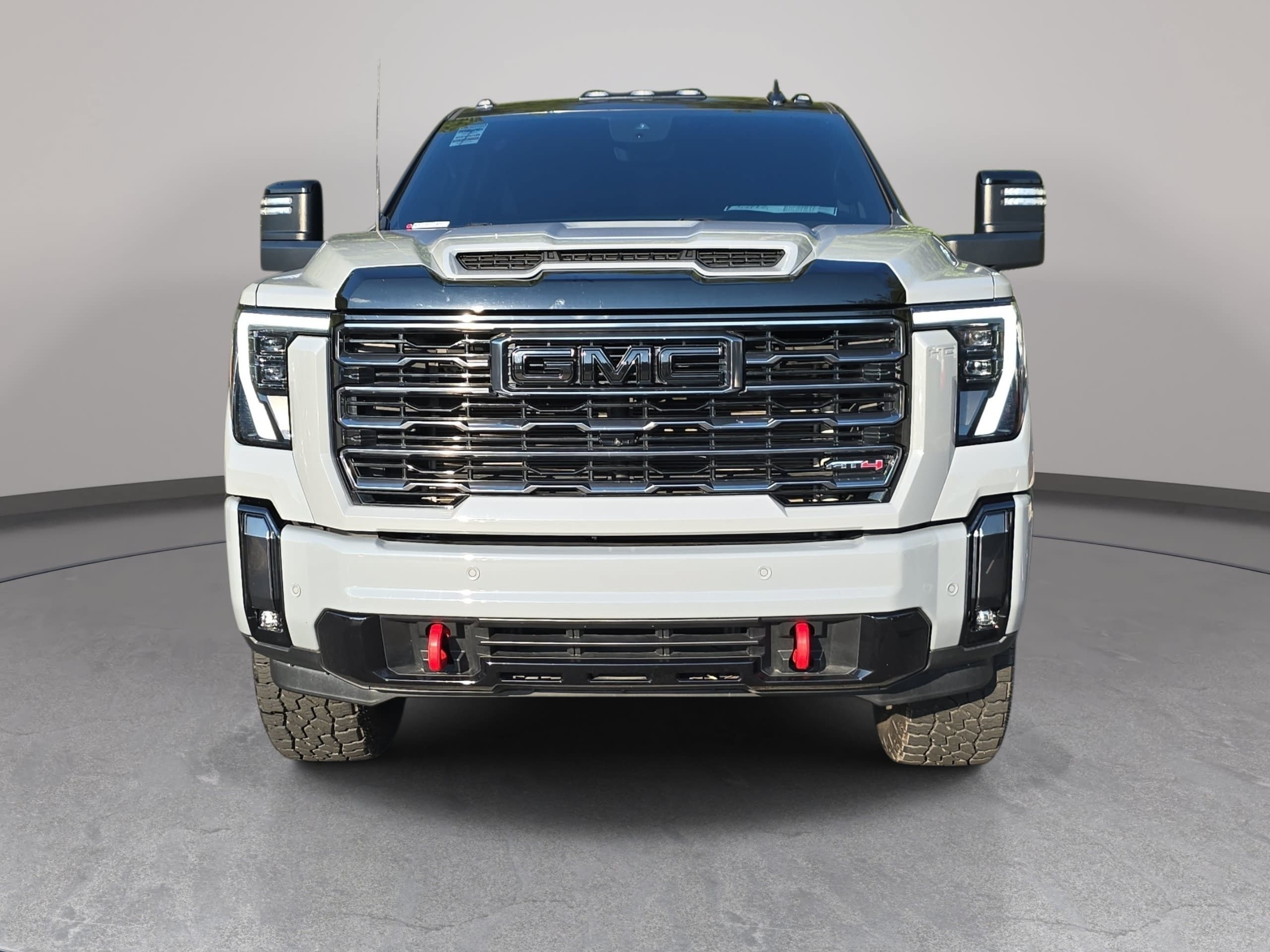Used 2024 GMC Sierra 3500 AT4 w/ AT4 Premium Plus Package AWD/4WD image 2