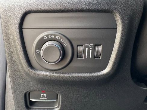 New 2026 Jeep Grand Cherokee 2WD image 11