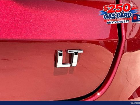 Used 2025 Chevrolet Trax LT w/ Driver Confidence Package FWD image 8