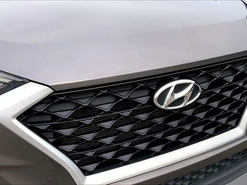Used 2020 Hyundai Tucson Value w/ Cargo Package FWD image 29