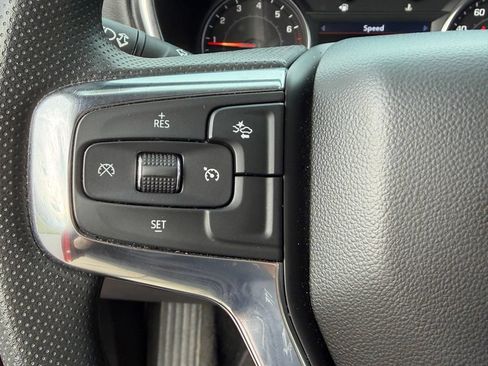 Used 2025 Chevrolet Blazer LT AWD/4WD image 31
