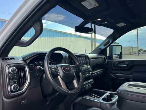 Certified 2022 GMC Sierra 3500 AT4 w/ AT4 Preferred Package AWD/4WD image 27