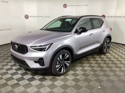 New 2026 Volvo XC40 B5 Ultra w/ Climate Package image 1