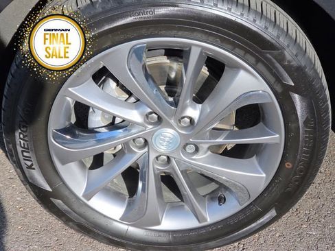 Used 2023 Buick Encore GX Essence w/ Experience Buick Package image 11