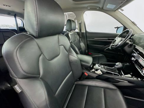Used 2024 Kia Telluride S w/ S Sunroof Package FWD image 31