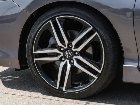 Used 2016 Honda Accord Sport image 48