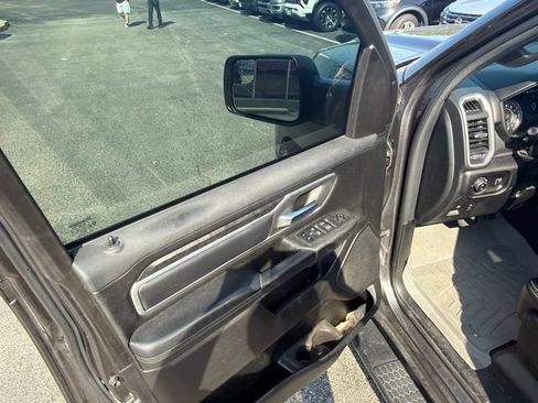 Used 2020 RAM 1500 Big Horn AWD/4WD image 23