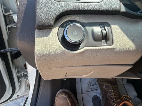 Used 2012 Buick Regal Premium FWD image 25