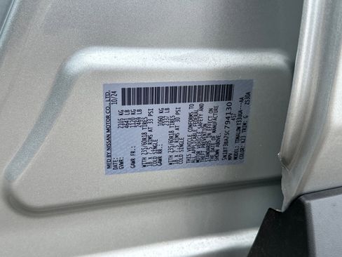 New 2025 Nissan Rogue SV image 34