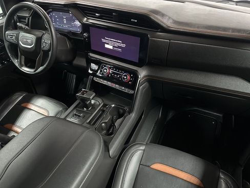 Used 2023 GMC Sierra 1500 AT4 w/ AT4 Premium Package image 12