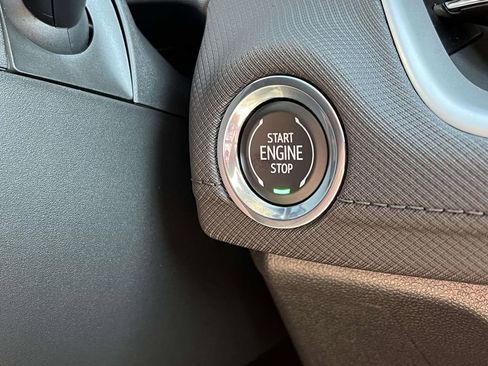 New 2026 Chevrolet TrailBlazer LT w/ Convenience Package FWD image 29