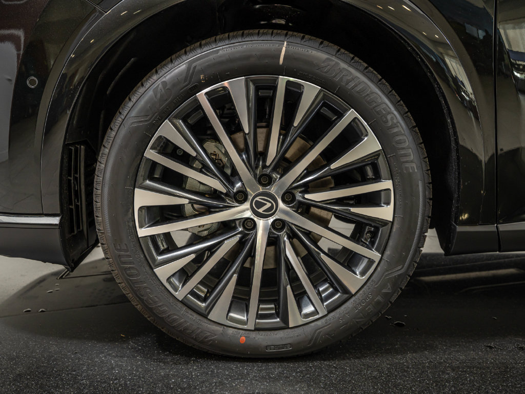 New 2026 Lexus RX 350 Premium Plus w/ Convenience Package AWD/4WD image 13