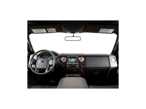 Used 2011 Ford F250 Lariat w/ Lariat Interior Pkg RWD image 26