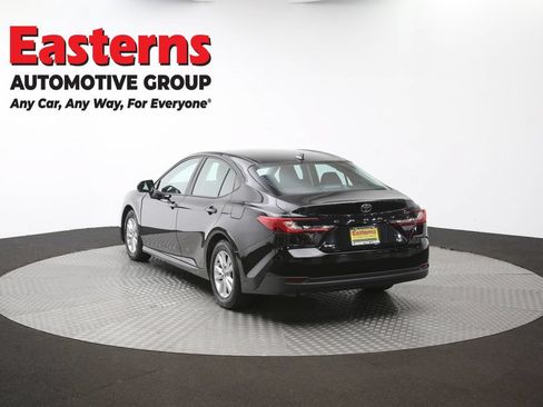 Used 2025 Toyota Camry LE FWD image 63