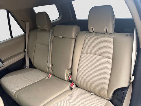 Used 2019 Toyota 4Runner SR5 AWD/4WD image 13