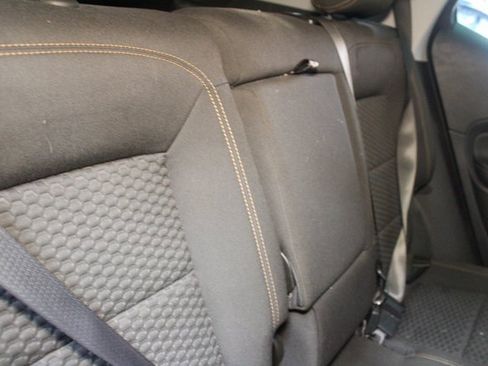 Used 2021 GMC Terrain SLE image 10