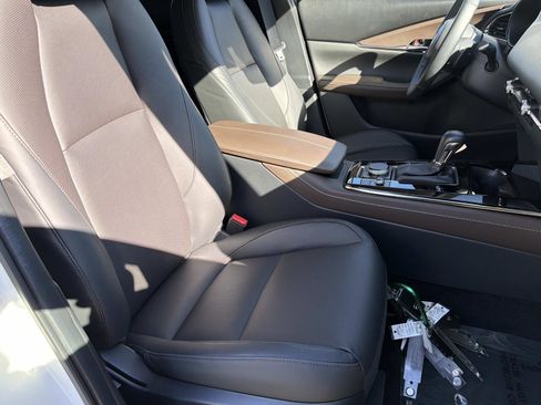 Certified 2025 MAZDA CX-30 AWD 2.5 S w/ Premium Package image 25