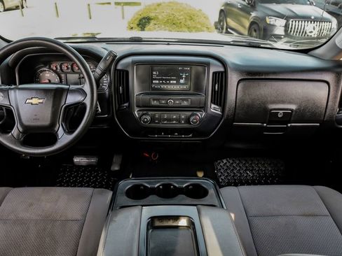 Used 2016 Chevrolet Silverado 1500 Custom w/ Custom Convenience Package RWD image 12