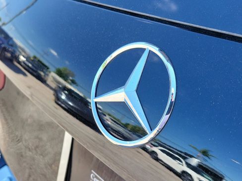 Certified 2025 Mercedes-Benz GLB 250 image 31