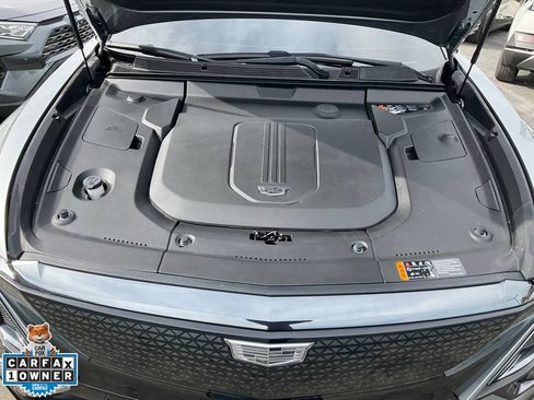 Used 2024 Cadillac Lyriq Sport RWD image 11