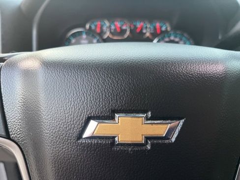 Used 2018 Chevrolet Silverado 1500 LT w/ Texas Edition image 30