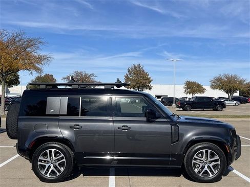 Used 2022 Land Rover Defender 110 X-Dynamic HSE image 3