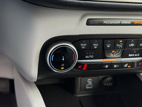 Certified 2023 Ford Escape Active image 18