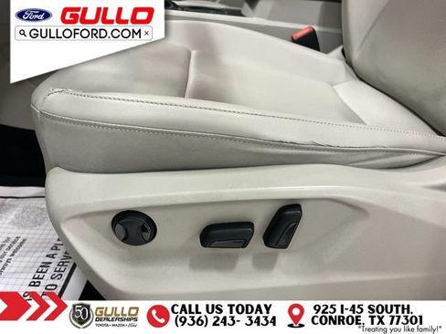 Used 2018 Volkswagen Atlas SE w/ R-Line Package FWD image 21