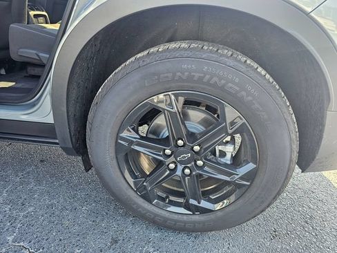 Used 2026 Chevrolet Blazer LT w/ Midnight/Sport Edition FWD image 11
