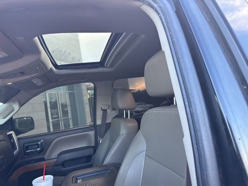 Used 2017 GMC Sierra 1500 SLT AWD/4WD image 8