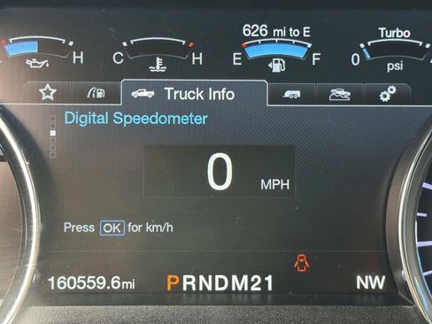 Used 2019 Ford F250 Lariat w/ Lariat Ultimate Package AWD/4WD image 27